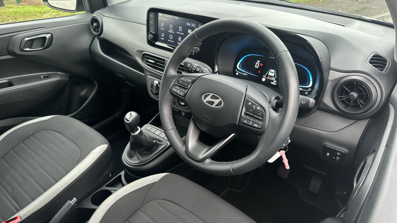 Hyundai i10 1.0 Advance 5dr Petrol Hatchback